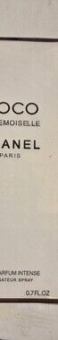 CHANEL Coco Mademoiselle White and Black Box Front